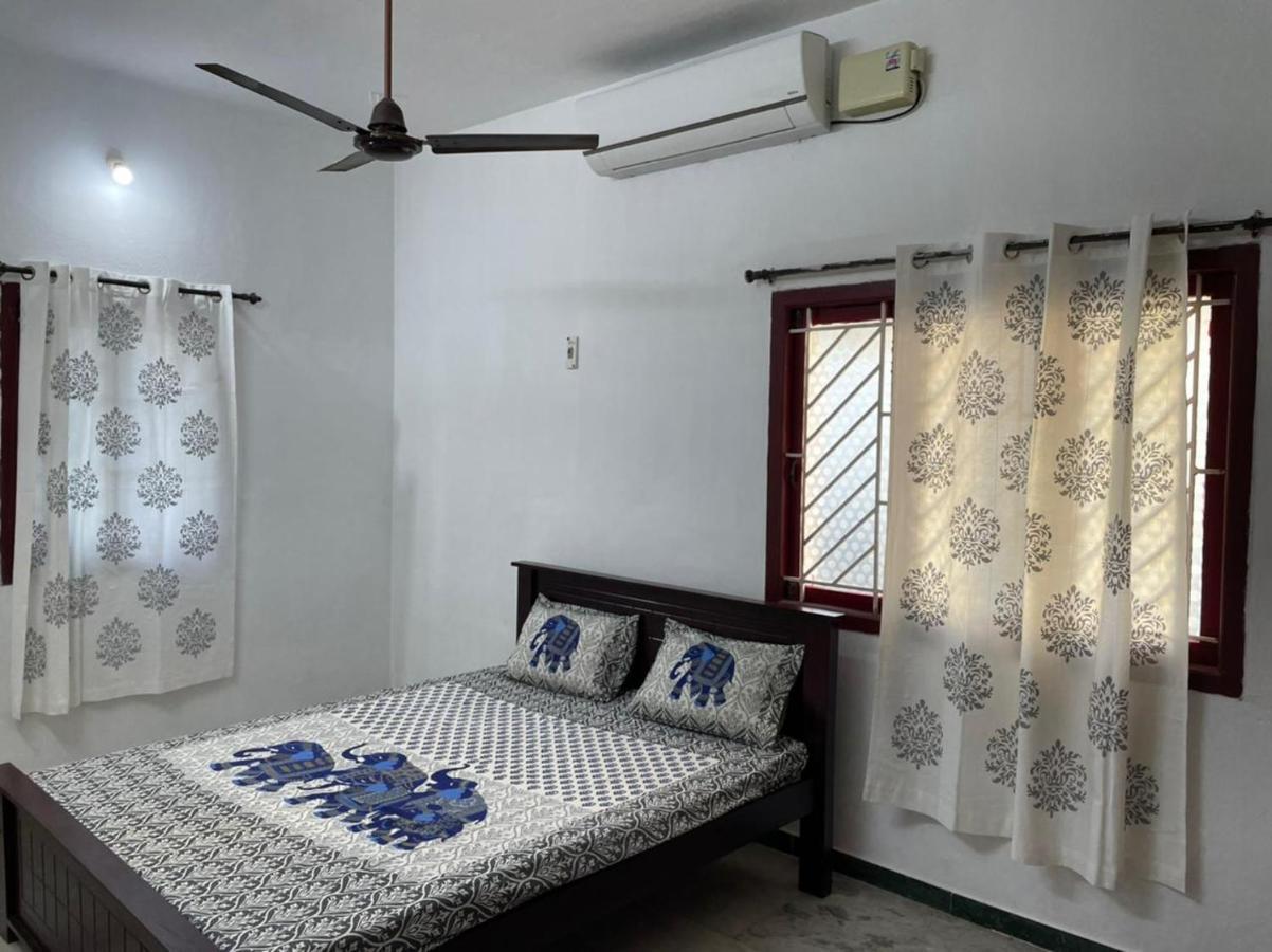 White House- 1Bk Pleasant Apartment With Open Terrace Coimbatore Bagian luar foto