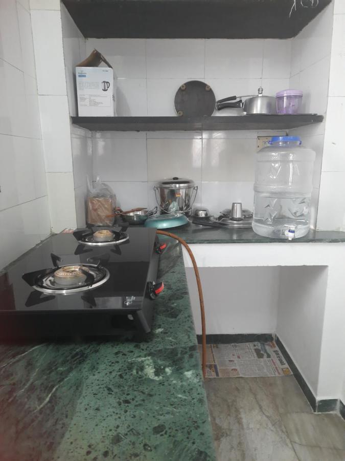 White House- 1Bk Pleasant Apartment With Open Terrace Coimbatore Bagian luar foto